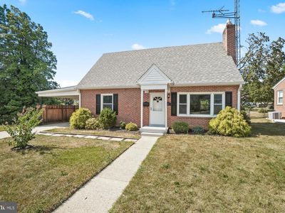 607 Grant Pl