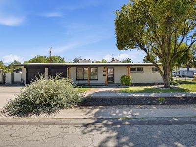 1093 W Macfarland Dr N
