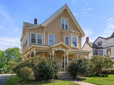 55 Dean Ave