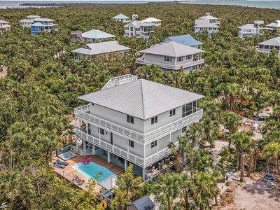 4490 Oyster Shell Dr