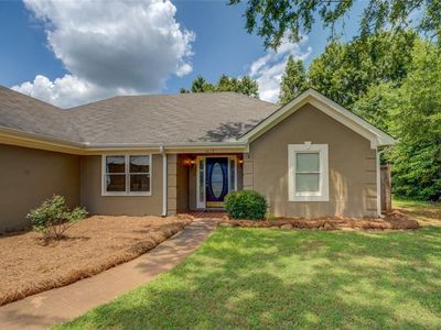 1615 Clairmont Ln SW