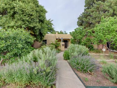 1228 Lafayette Dr NE