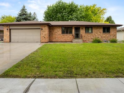 3715 Burritt St S
