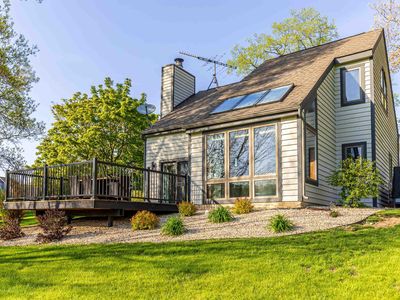 Property at 20 Gleneagle Dr, Galena, IL