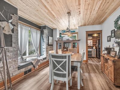 114 South Grand AVENUE