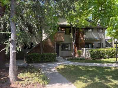 3105 La Terrace Cir