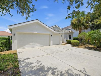 9007 WILLOWBROOK CIRCLE