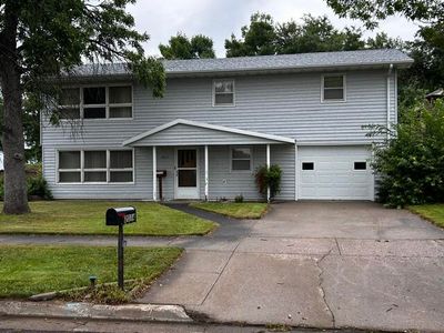 Property at 2014 E Erskine St, Pierre, SD