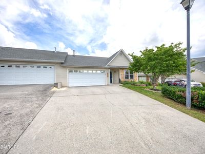 6339 Sky Song Ln