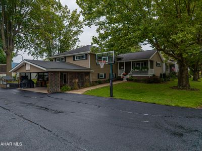 420 Benton Dr