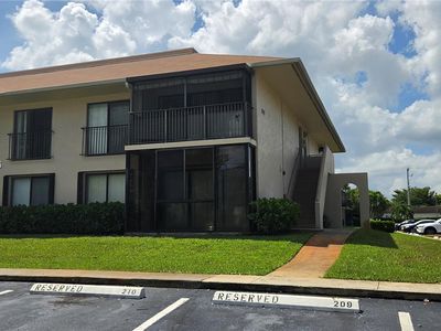 5981 Washington St APT 206