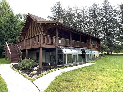 4322 Wood Dr