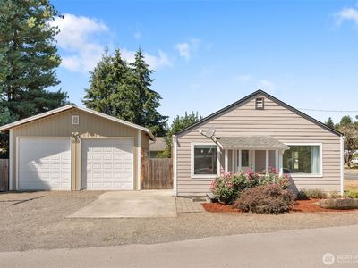 451 N 4th Street