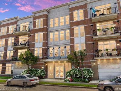 66 Winder St APT 210