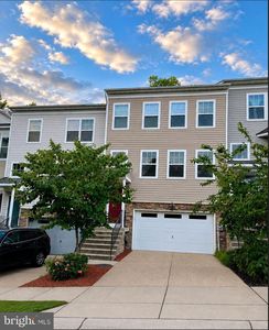 Property at 716 Pin Oak Ct, Prince Frederick, MD
