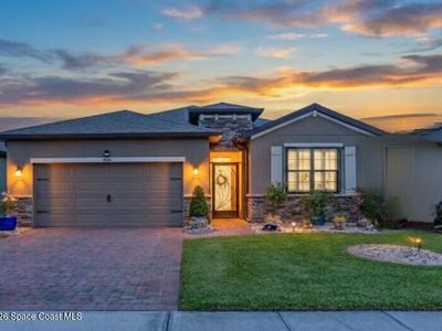 4044 Caladium Cir