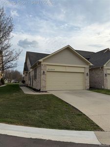25499 Wyngate Ct