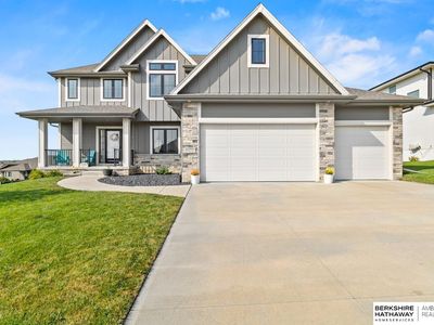 10232 Cove Hollow Dr