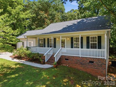 147 Valley Glen Dr