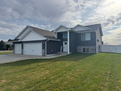 17632 Grace Ln