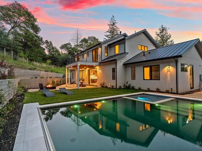 1099 Dry Creek Road