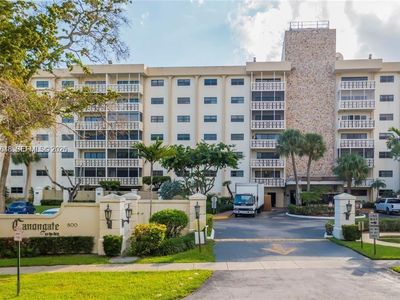 800 NE 195th St APT 720
