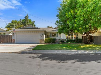 212 Eagle Ct