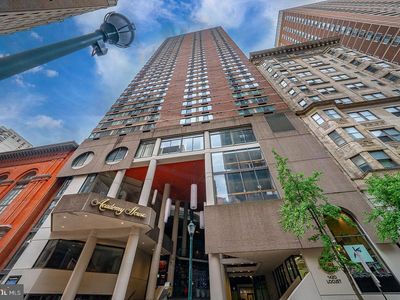 1420 Locust St APT 7E