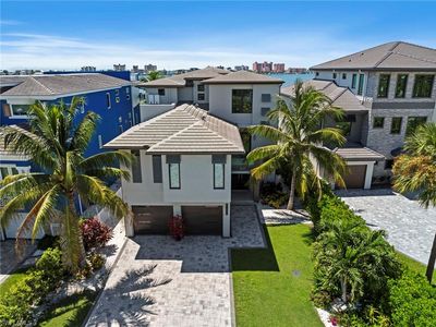 841 San Carlos DR