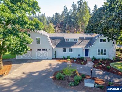 230 Howell Prairie Rd SE