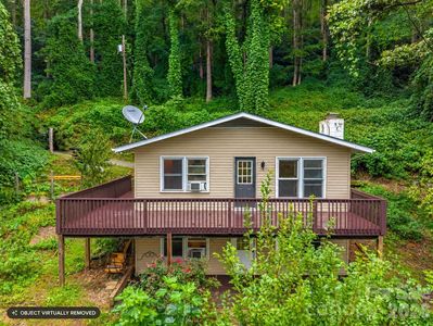 697 Courtney Dr