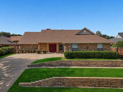 4008 Fairlakes Dr