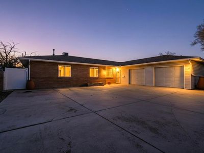 2617 Wisconsin St NE