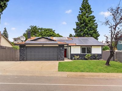 2235 S Whitney Blvd