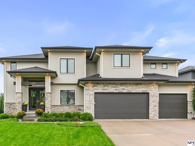 2318 S 219th St