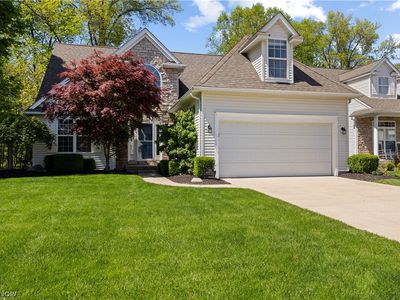 435 Country Walk