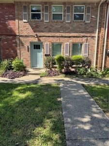 300 Coral Ave APT G