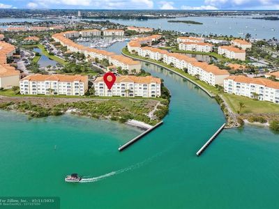 20 Harbour Isle Dr W UNIT 205