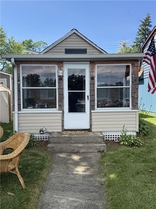 56 Sunset Island Rd