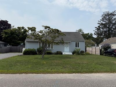 30 Bayview Avenue