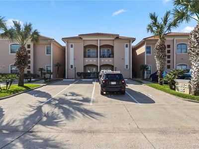 103 E Gardenia St #6
