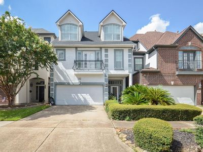 5360 McCulloch Cir