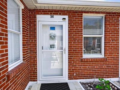 908 VILLAS DRIVE #14