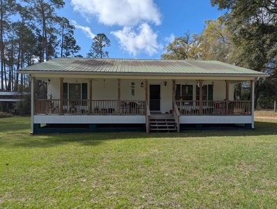 2001 Register Rd