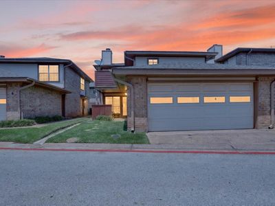 4 Cedar Ln