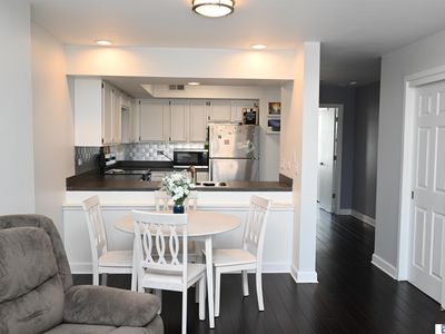 139 N 11th St APT 904