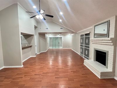 Property at 12318 Ashling Dr, Stafford, TX