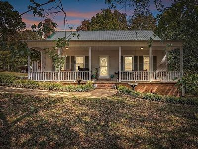 Property at 283 Denton Ln, Linden, TN