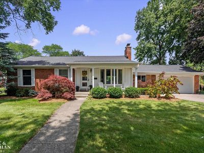 16146 Beverly Rd