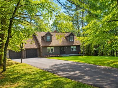 9 Pine Grove Avenue